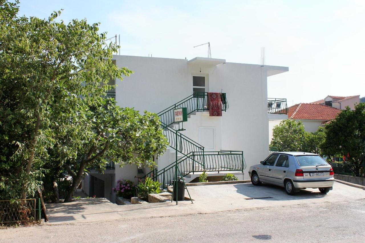 Apartments By The Sea Drvenik Donja Vala, Makarska - 6701 Ngoại thất bức ảnh