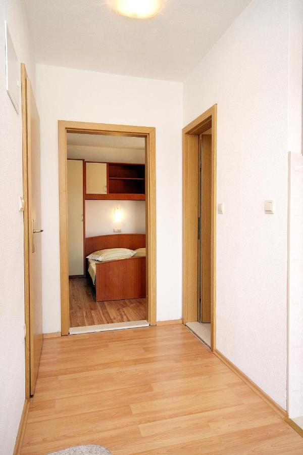 Apartments By The Sea Drvenik Donja Vala, Makarska - 6701 Ngoại thất bức ảnh