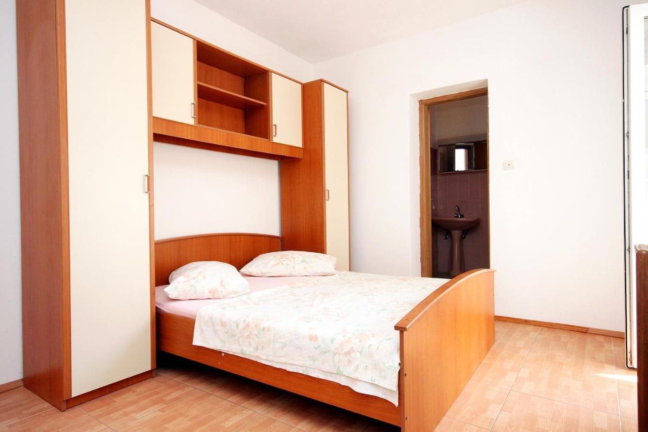 Apartments By The Sea Drvenik Donja Vala, Makarska - 6701 Ngoại thất bức ảnh